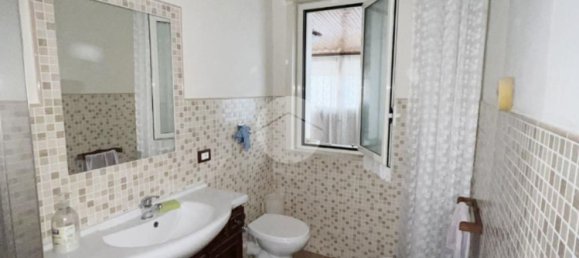 Apartamento de 4 habitaciónes en Palermo, Italy No. 135017 3