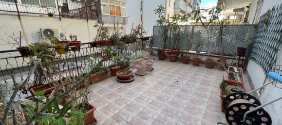 Apartamento de 4 habitaciónes en Palermo, Italy No. 135017 29