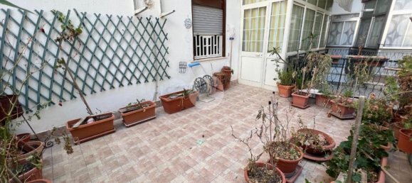 Apartamento de 4 habitaciónes en Palermo, Italy No. 135017 30