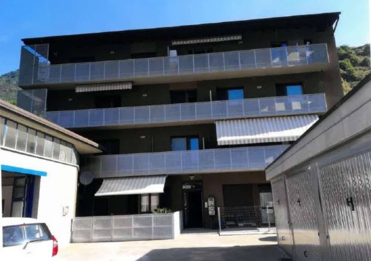 3 rooms Apartment in Sondrio, Italy No. 142940