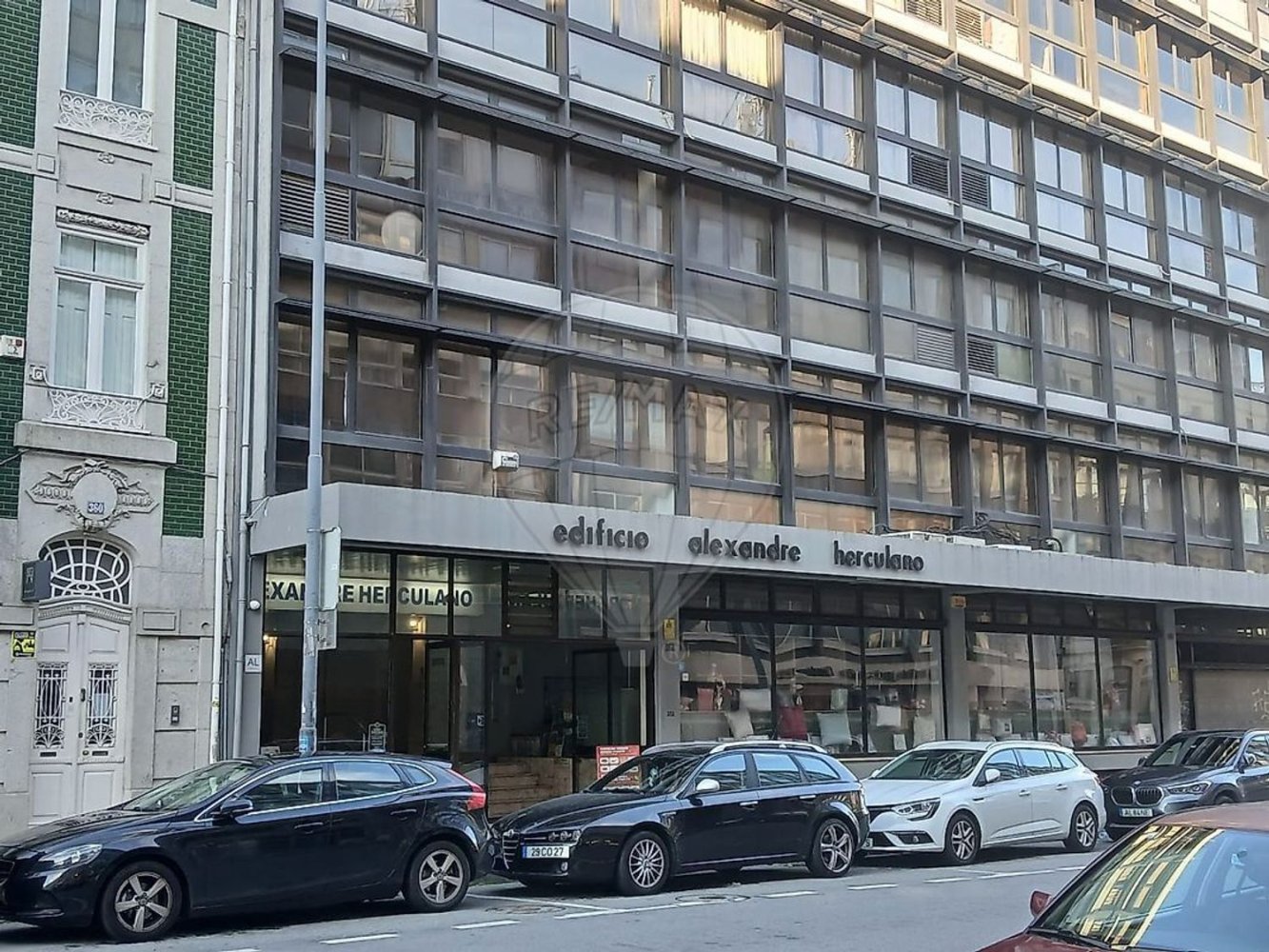 18m² Commercial property in Porto, Portugal No. 161827