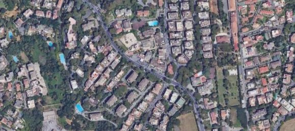 5 bedrooms Apartment in Rome, Italy No. 375504 2