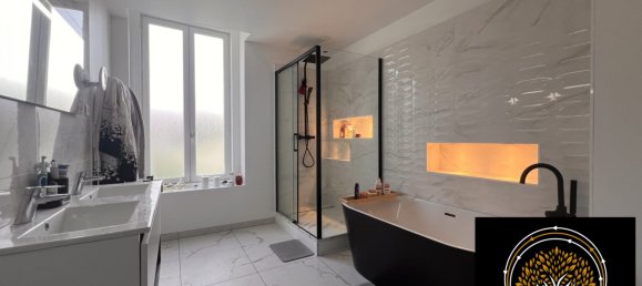 6 bedrooms House in Douai, France No. 39411 13