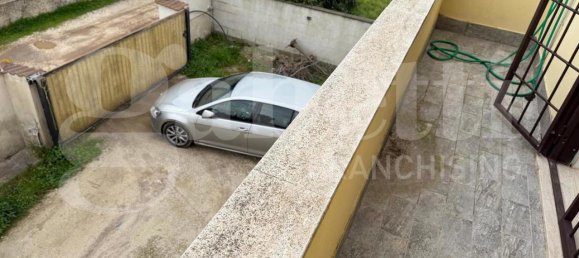 3-salle Appartement à Anzio, Italy No. 41256 19