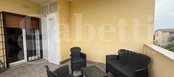 3-salle Appartement à Anzio, Italy No. 41256 4
