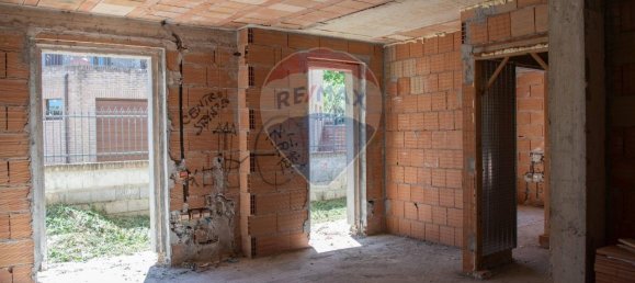 3 rooms Apartment in Ostra, Italy No. 2664 7