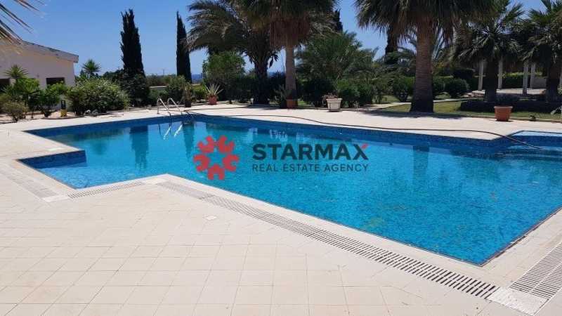 Villa T5 em Pyla, Cyprus N.º 139572