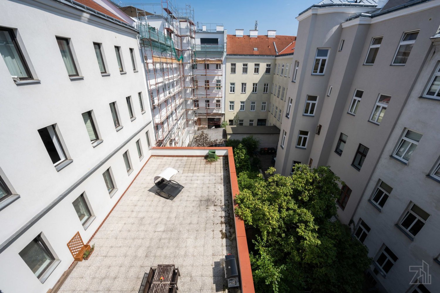 80m² Office in Meidling, Austria No. 222647