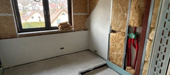 7 rooms House in Wartburgkreis, Germany No. 80753 17