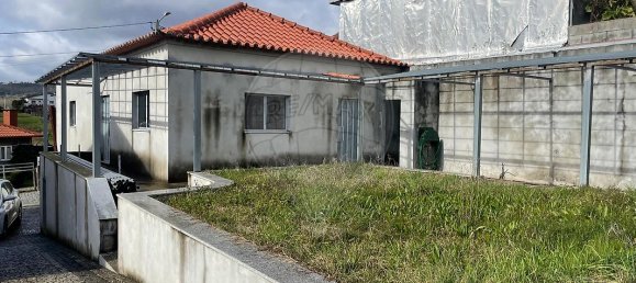 2 bedrooms House in Lousada, Portugal No. 16380 2