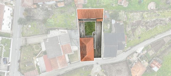 2 bedrooms House in Lousada, Portugal No. 16380 3