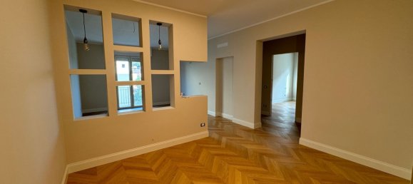 4 rooms Apartment in Sesto Fiorentino, Italy No. 37162 3