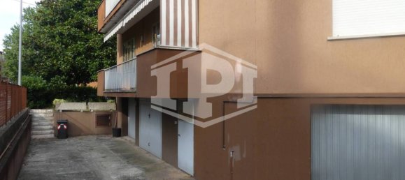 3 bedrooms Apartment in Padua, Italy No. 288847 29