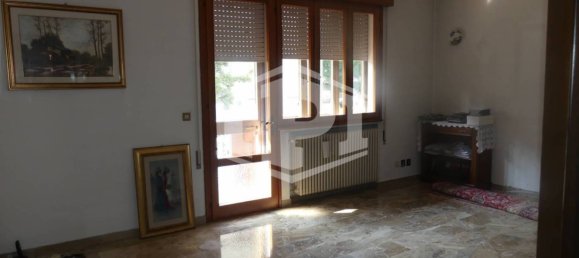 3 bedrooms Apartment in Padua, Italy No. 288847 6