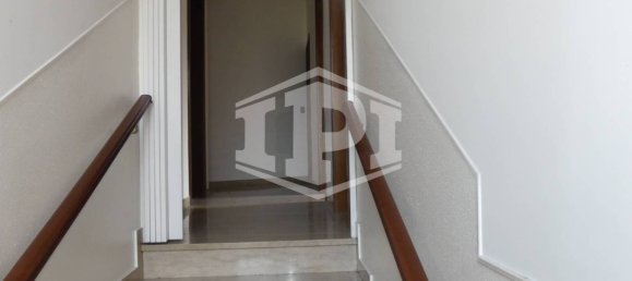3 bedrooms Apartment in Padua, Italy No. 288847 12