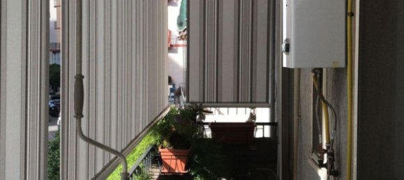 2-salle Appartement à Taranto, Italy No. 113570 12