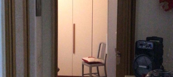 2-salle Appartement à Taranto, Italy No. 113570 4