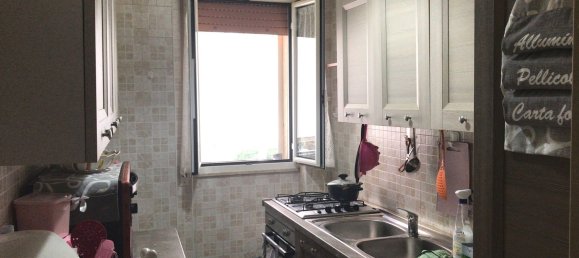 2-salle Appartement à Taranto, Italy No. 113570 8