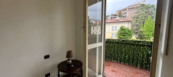 Apartamento de 2 habitaciónes en Monza, Italy No. 228413 10