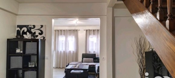 3 bedrooms House in Sevran, France No. 332333 3