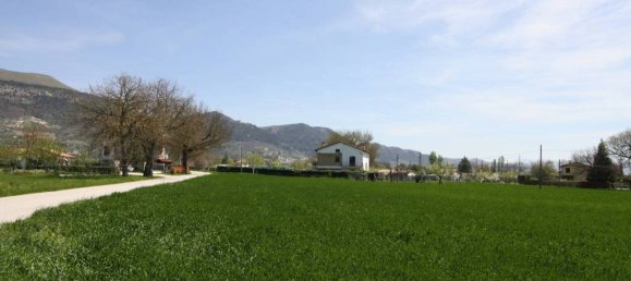 150m² Land in Gubbio, Italy No. 70984 5