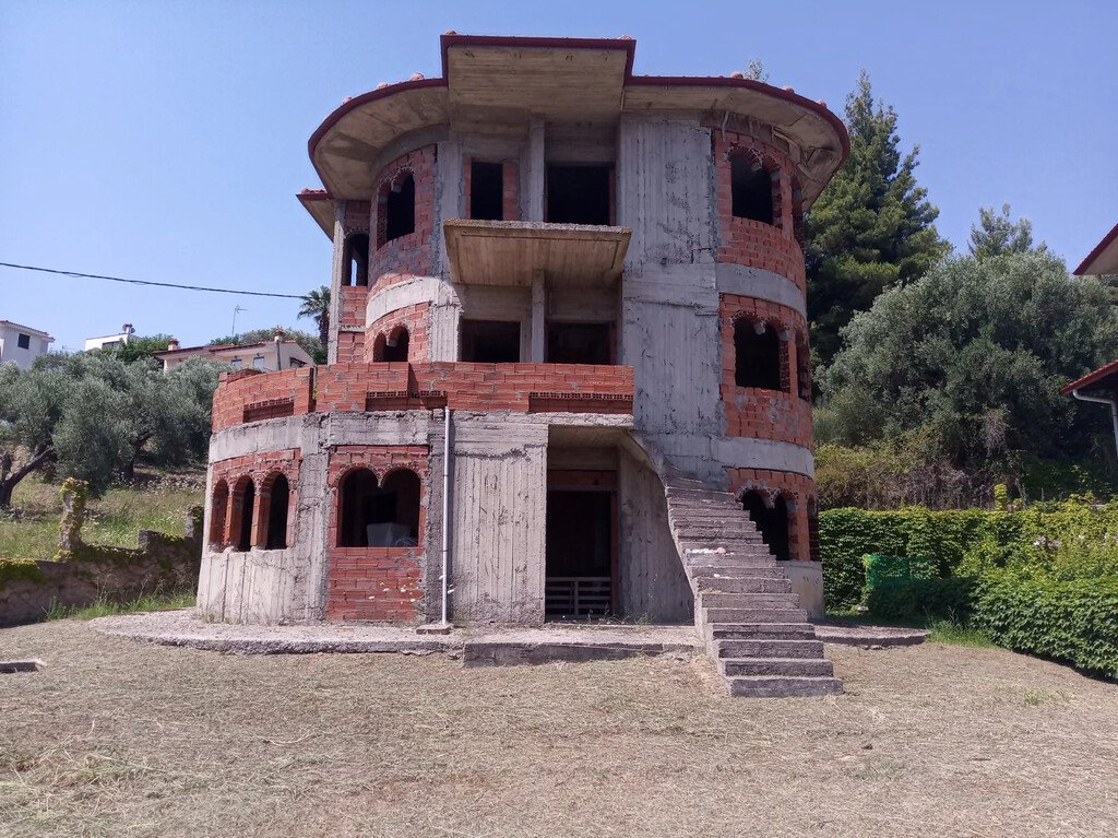 7 bedrooms Commercial property in Chalkidiki, Greece No. 2802