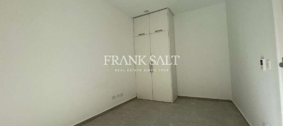 37m² Office in Saint Julian's, Malta No. 11958 9