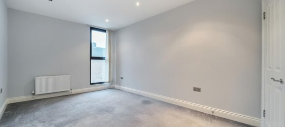 2 bedrooms Apartment in London, United Kingdom No. 7592 18