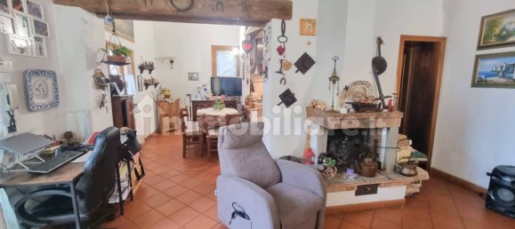 2 bedrooms House in Montespertoli, Italy No. 43961 18