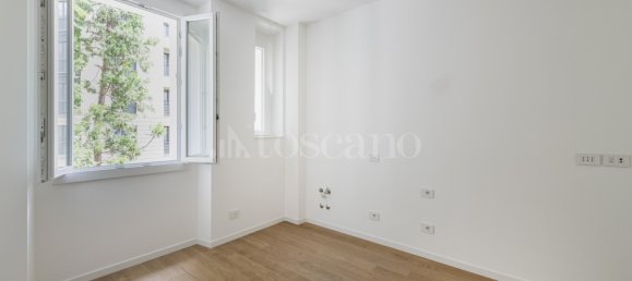 2 rooms Apartment in Milan, Italy No. 324965 10