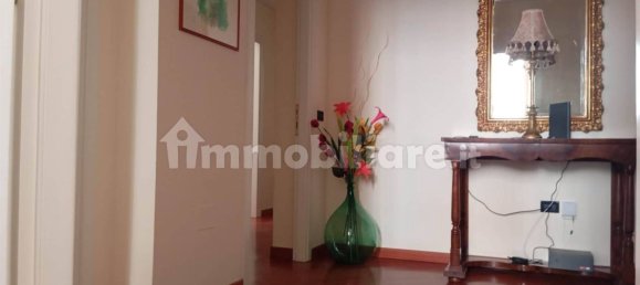 2 bedrooms Apartment in Terni, Italy No. 305863 4