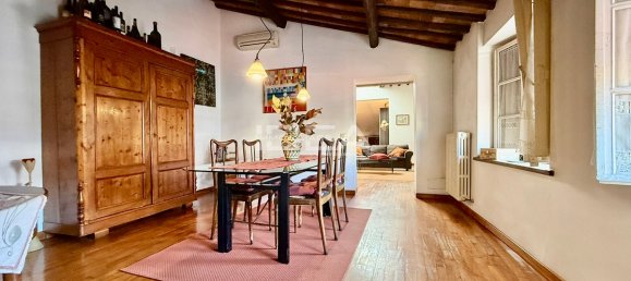 Apartamento de 3 dormitorios en Lucca, Italy No. 326726 9
