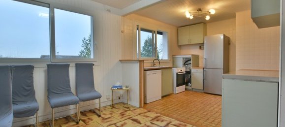 3 bedrooms Villa in La Neuve-Lyre, France No. 192126 6