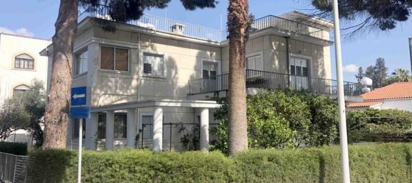 6 bedrooms House in Nicosia, Cyprus No. 14780 5