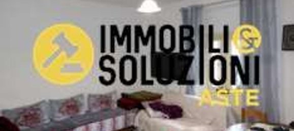 Apartamento de 2 habitaciónes en Lentate sul Seveso, Italy No. 2782 21