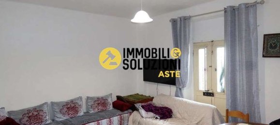 Apartamento de 2 habitaciónes en Lentate sul Seveso, Italy No. 2782 25