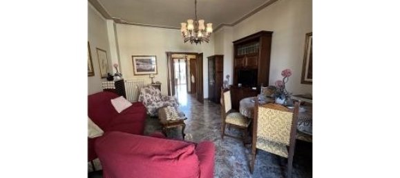 4 rooms Apartment in Scandicci, Italy No. 33057 8