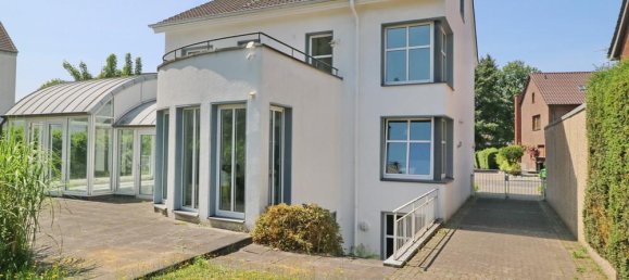 6 rooms Townhouse in Recklinghausen, Germany No. 232759 2