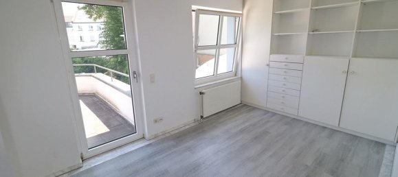 6 rooms Townhouse in Recklinghausen, Germany No. 232759 12