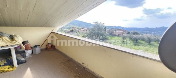 2 bedrooms Apartment in Castelnuovo di Porto, Italy No. 47736 10