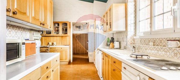 Villa de 4 habitaciónes en Somma Lombardo, Italy No. 238147 8