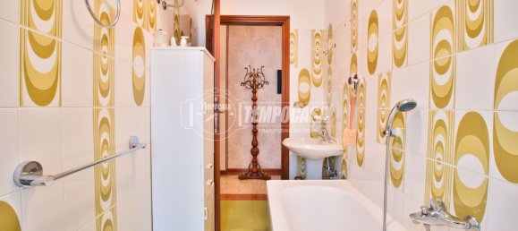 2 Schlafzimmer Wohnung in Vercelli, Italy, Nr. 223706 17