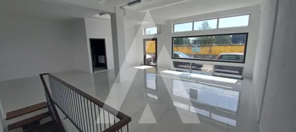 Коммерческая недвижимость 218м² в Авейру, Португалия № 81164 6