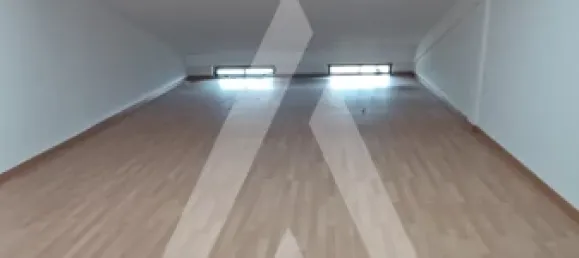 Коммерческая недвижимость 218м² в Авейру, Португалия № 81164 4