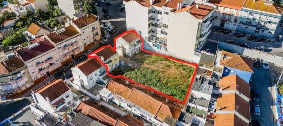 10 bedrooms Building in Vialonga, Portugal No. 110676 2