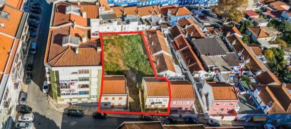 10 bedrooms Building in Vialonga, Portugal No. 110676 7