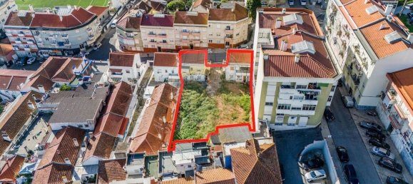 10 bedrooms Building in Vialonga, Portugal No. 110676 3