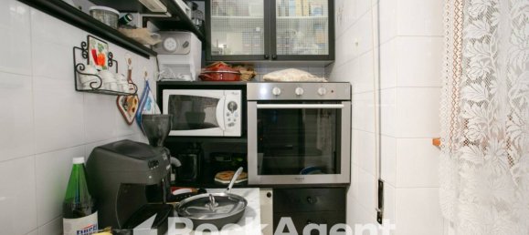 2 bedrooms Apartment in Rome, Italy No. 290300 14