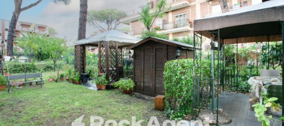 2 bedrooms Apartment in Rome, Italy No. 290300 24