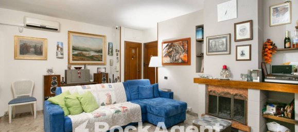 2 bedrooms Apartment in Rome, Italy No. 290300 8